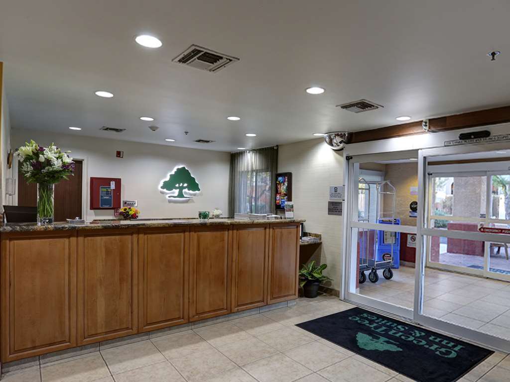 Holiday Inn Express & Suites Phoenix - Mesa West By Ihg Exterior photo