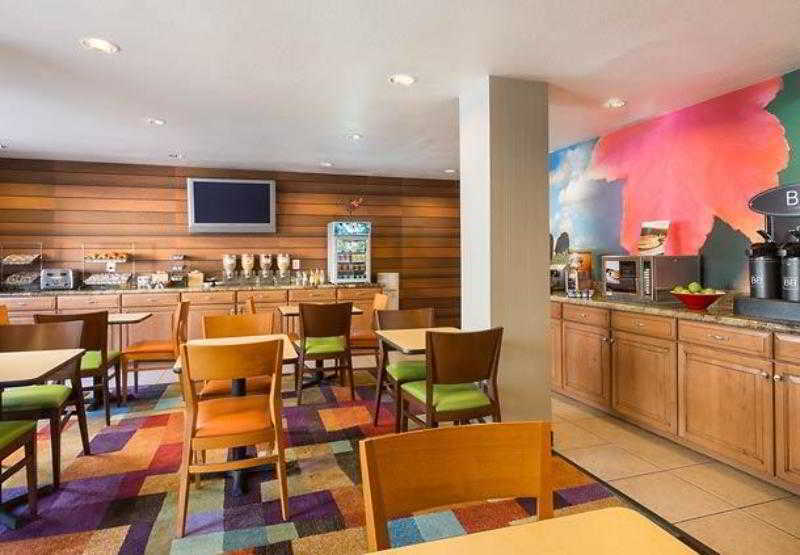 Holiday Inn Express & Suites Phoenix - Mesa West By Ihg Exterior photo
